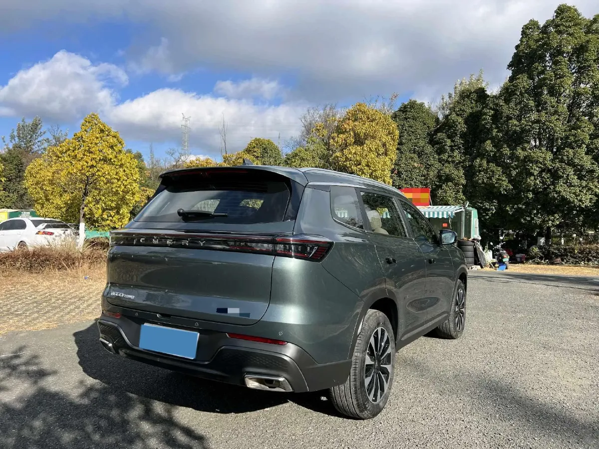 2025 Chery Tiggo 8 Plus 1.6T 197HP L4 7DCT,autocango,china used car exporter,china ev exporter,chinese used car exporter,chinese used ev exporter