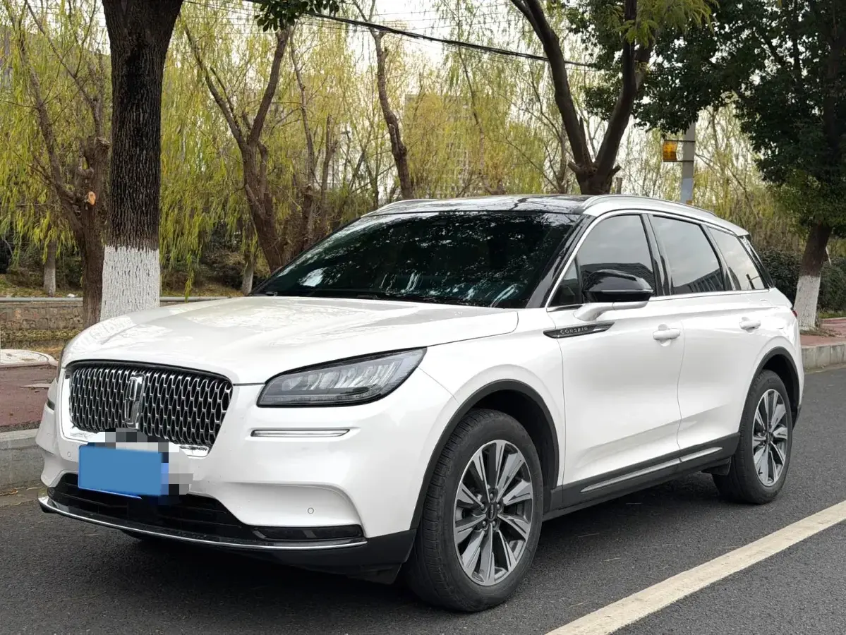 2022 Lincoln Corsair 2.0T 245HP L4 8AT