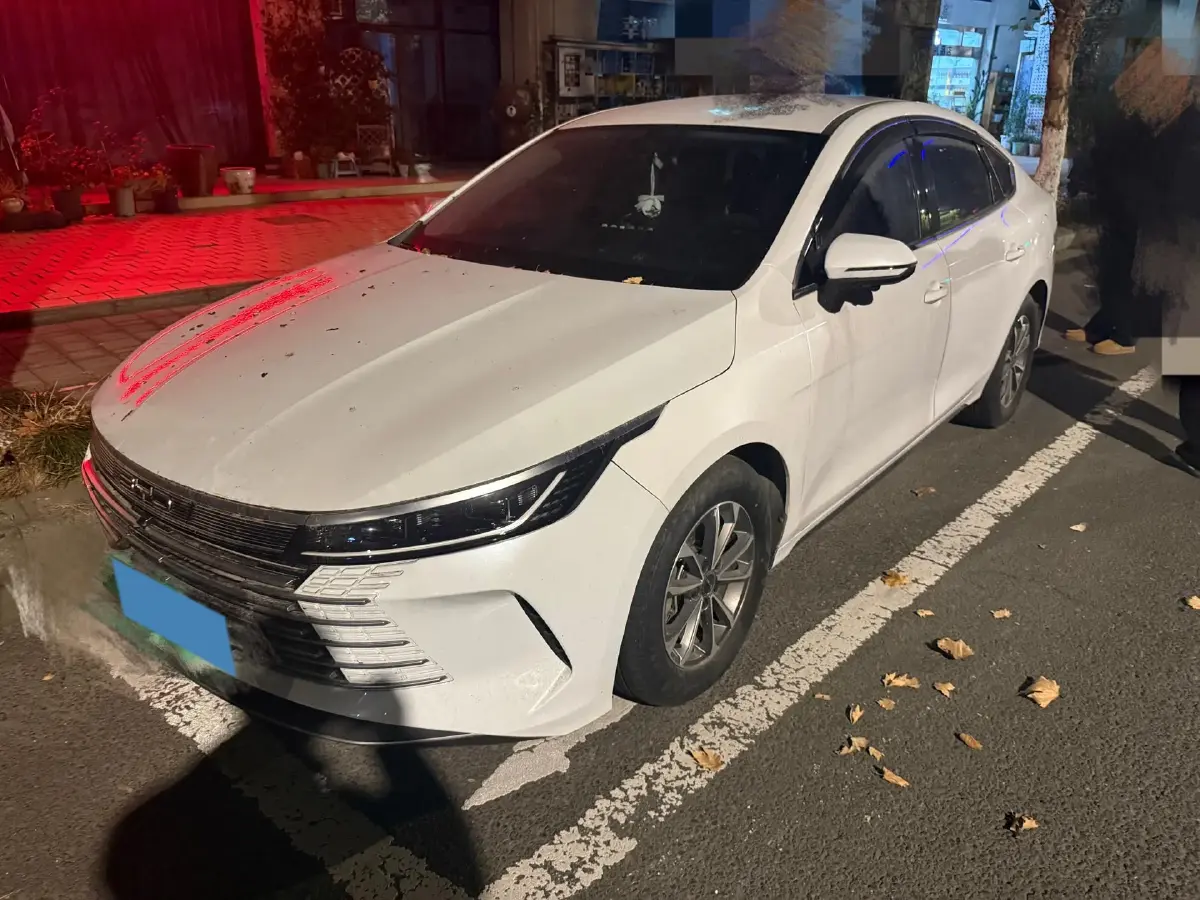 2022 VGV VX7 2.0T 224HP L4 8AT