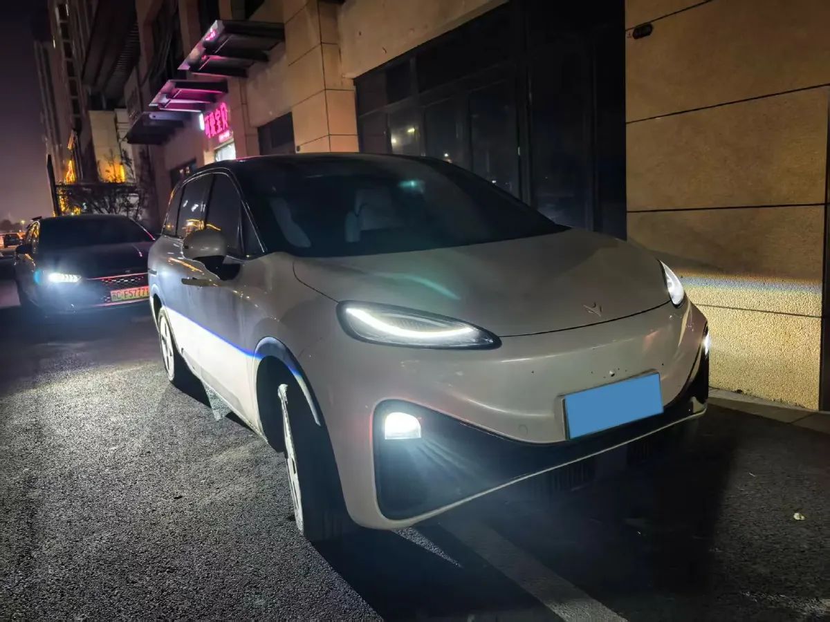 2023 JAC T8 2.0T 170HP L4 8AT,autocango,china used car exporter,china ev exporter,chinese used car exporter,chinese used ev exporter