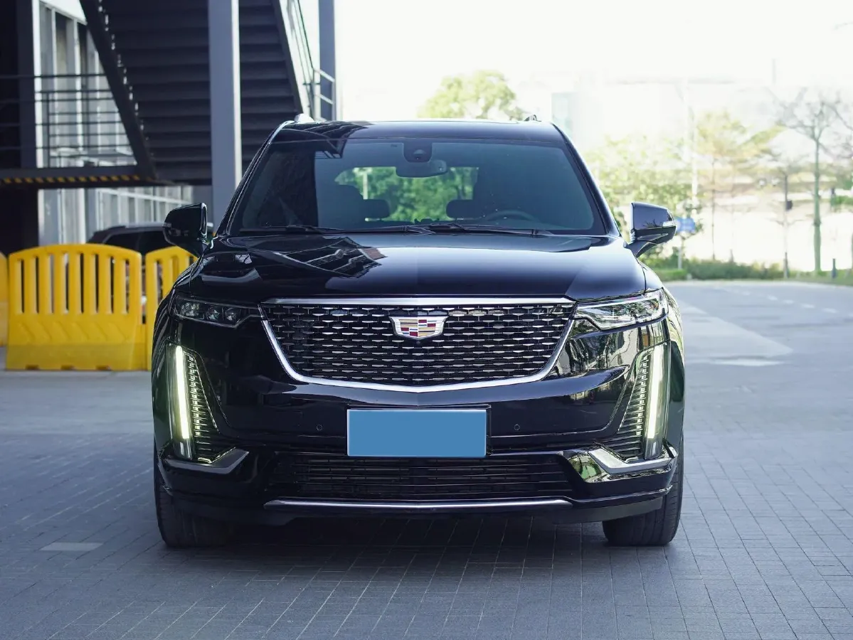 2021 Cadillac XT6 2.0T 237HP L4 9AT,autocango,china used car exporter,china ev exporter,chinese used car exporter,chinese used ev exporter