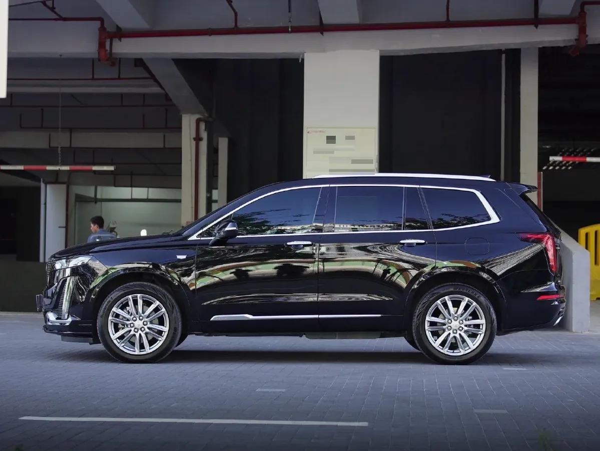 2021 Cadillac XT6 2.0T 237HP L4 9AT,autocango,china used car exporter,china ev exporter,chinese used car exporter,chinese used ev exporter