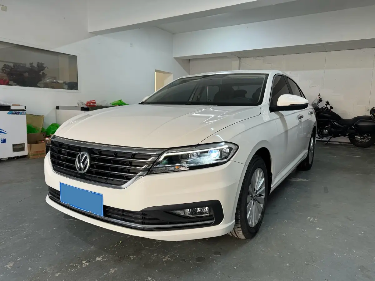 2019 Volkswagen Lavida 1.5L 113HP L4 6AT