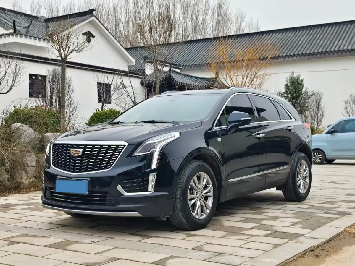 2021 Cadillac XT5 2.0T 237HP L4 9AT
