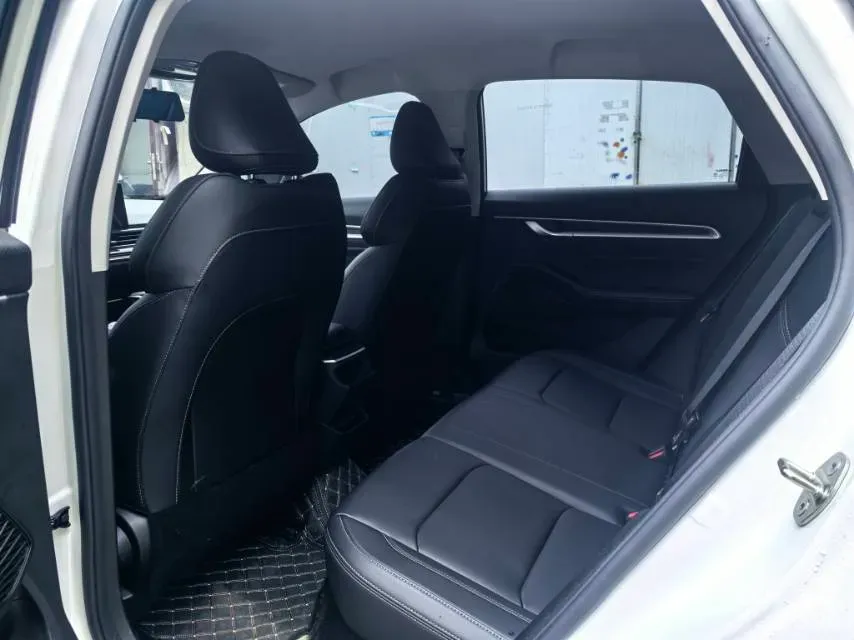 2025 Geely Emgrand 1.5L 127HP L4 CVT,autocango,china used car exporter,china ev exporter,chinese used car exporter,chinese used ev exporter