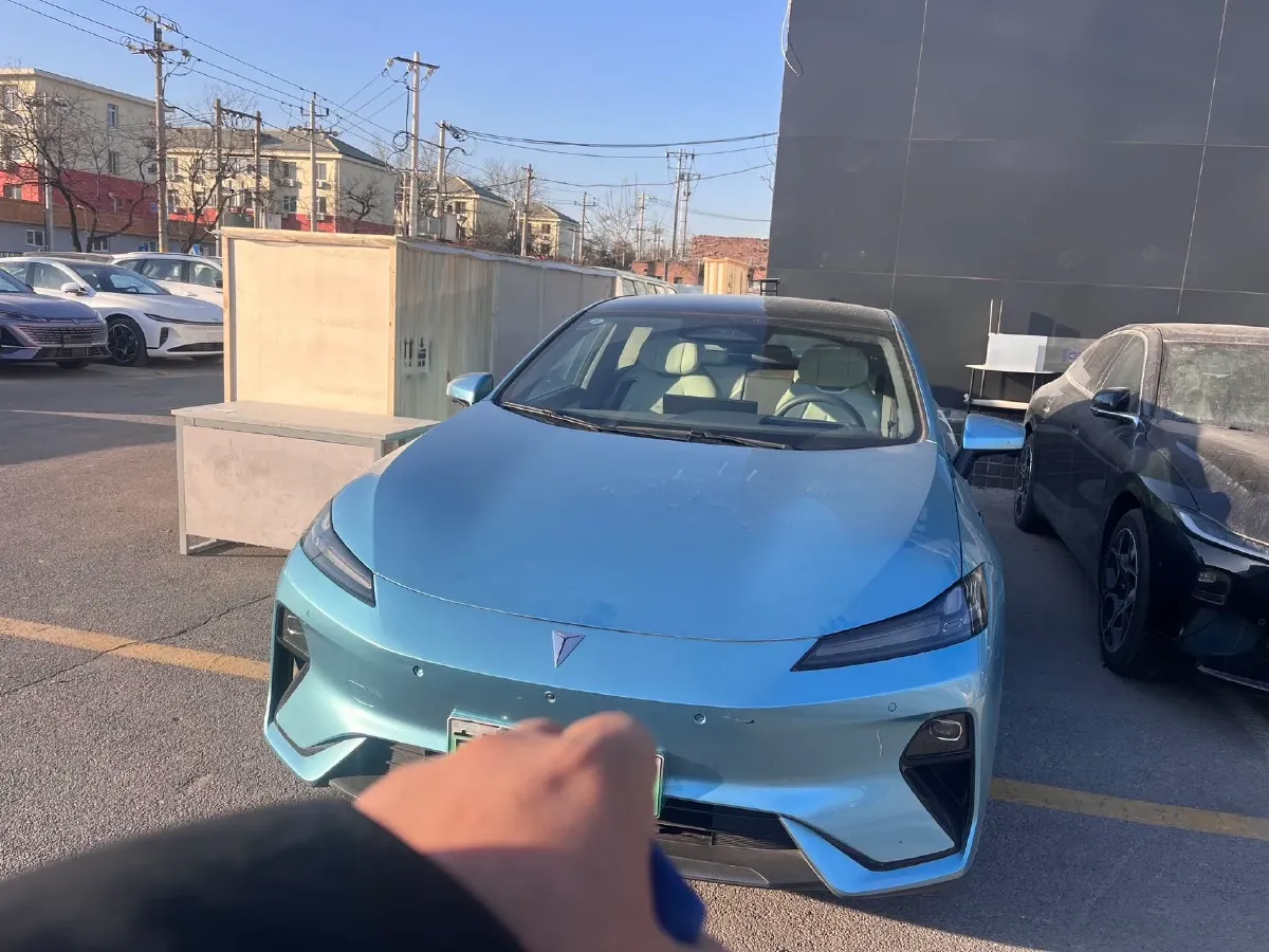 2024 Deepal L07 BEV 56.12KWH,autocango,china used car exporter,china ev exporter,chinese used car exporter,chinese used ev exporter