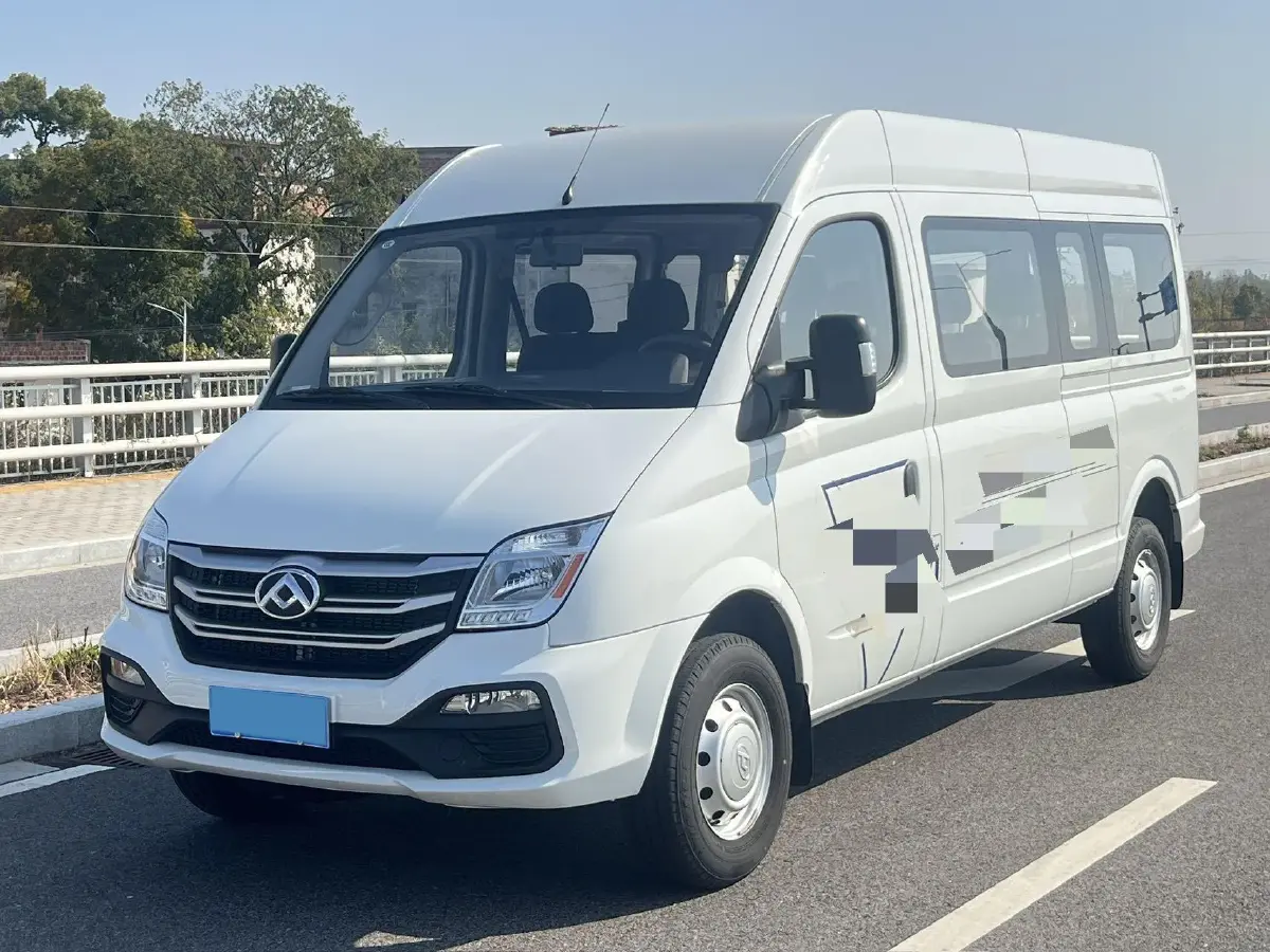 2023 MAXUS Interstellar 2.0T 163HP L4 6MT