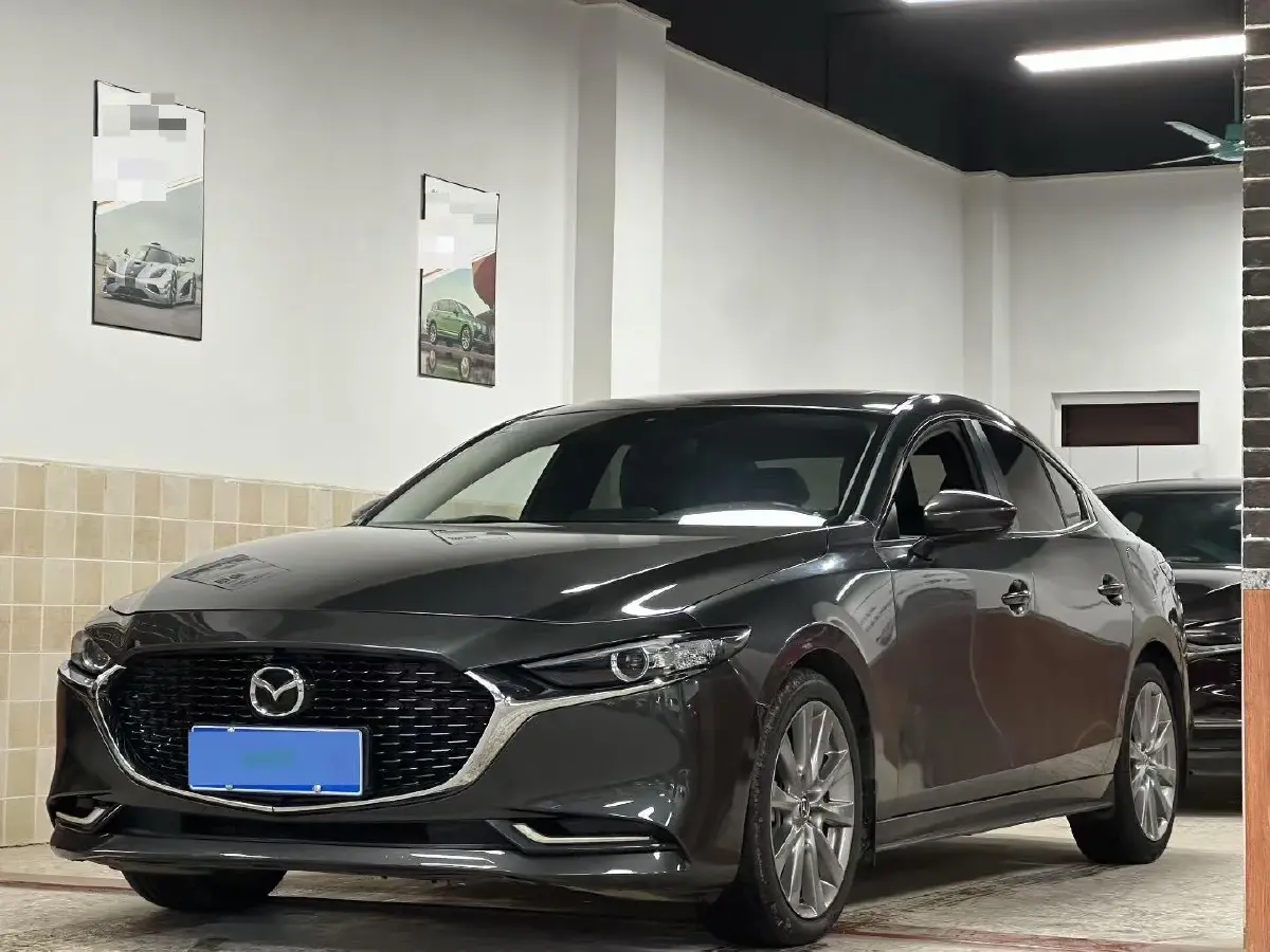 2020 Mazda 3 Axela 2.0L 158HP L4 6AT