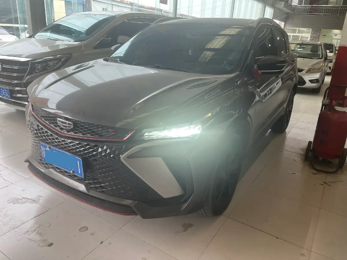 2022 Geely Coolray 1.5T 181HP L4 7DCT