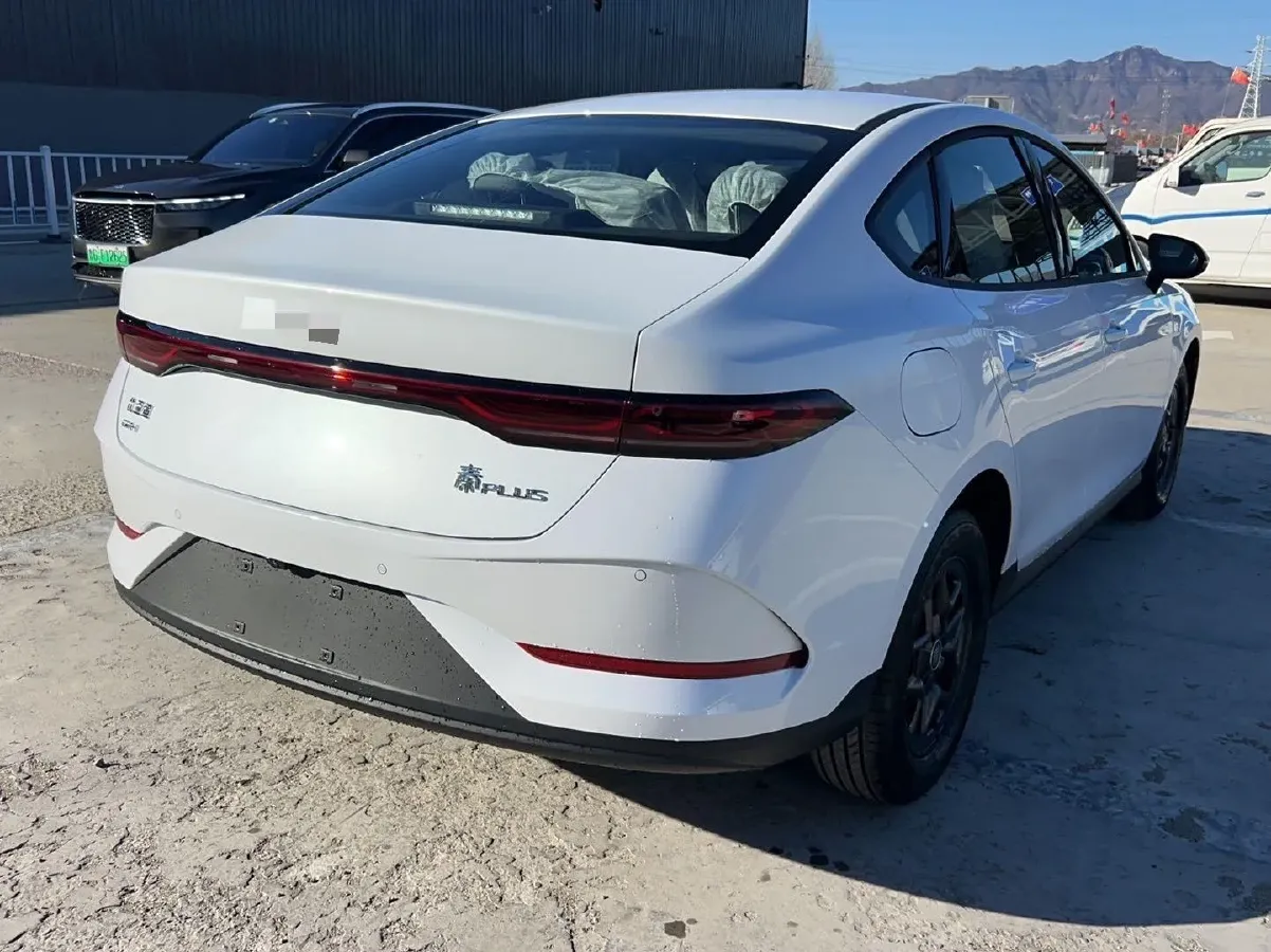 2025 BYD Qin Plus 1.5L 101HP L4 E-CVT PHEV 7.68KWH,autocango,china used car exporter,china ev exporter,chinese used car exporter,chinese used ev exporter