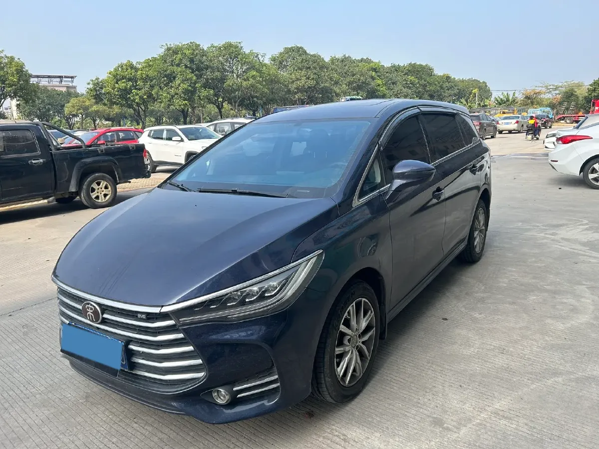 2019 Soueast DX7 1.5T 156HP L4 6MT,autocango,china used car exporter,china ev exporter,chinese used car exporter,chinese used ev exporter