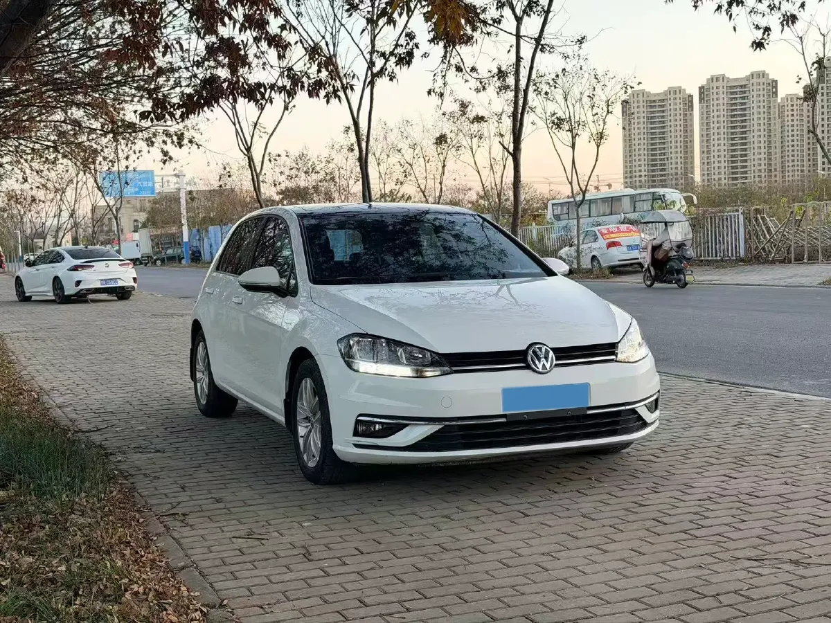 2019 Brilliance Auto V7 1.8T 231HP L4 7DCT,autocango,china used car exporter,china ev exporter,chinese used car exporter,chinese used ev exporter