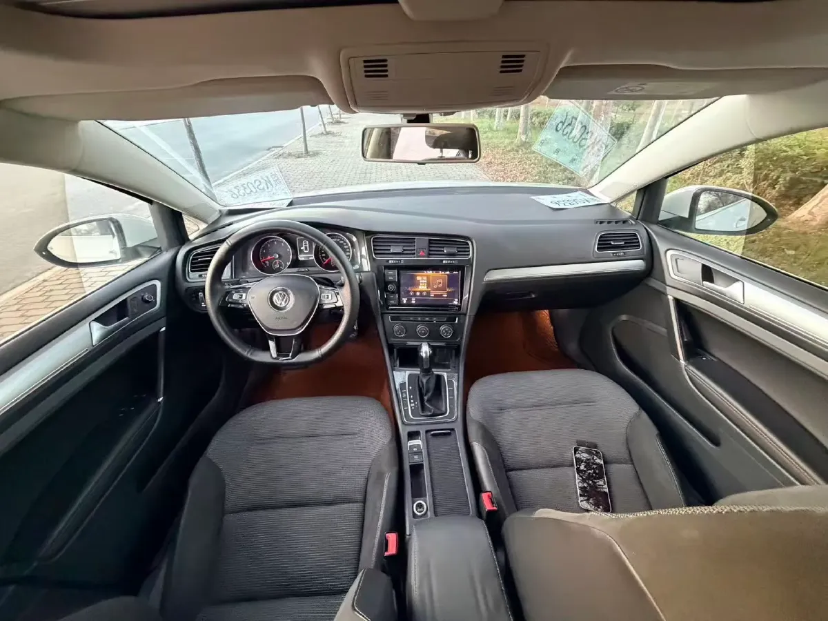 2019 Brilliance Auto V7 1.8T 231HP L4 7DCT,autocango,china used car exporter,china ev exporter,chinese used car exporter,chinese used ev exporter