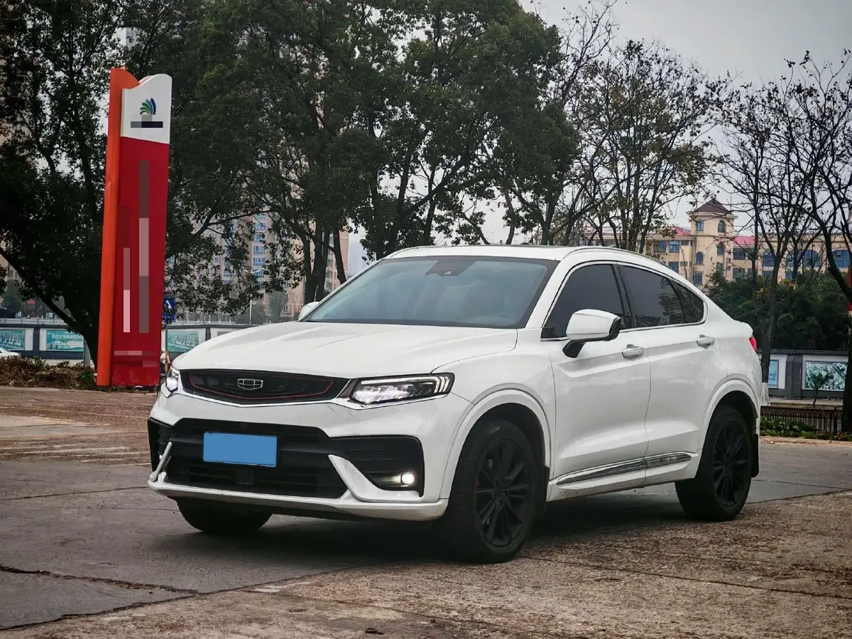 2020 Roewe RX5 1.5T 169HP L4 AMT PHEV 11.1KWH