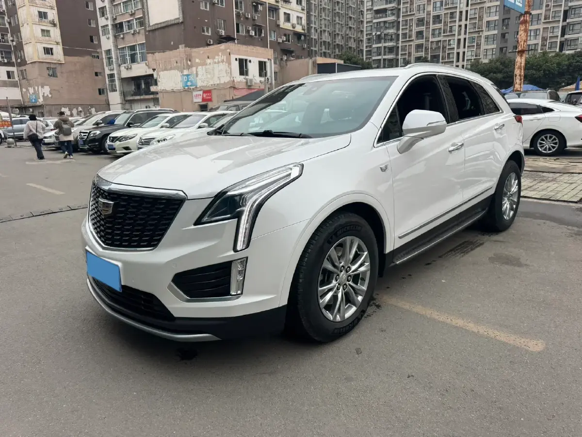 2021 Cadillac XT5 2.0T 237HP L4 9AT