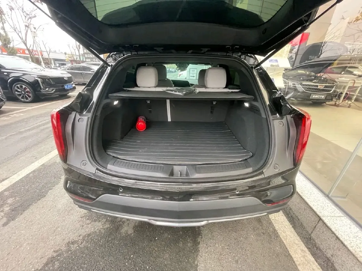 2023 Cadillac GT4 1.5T 211HP L4 9AT,autocango,china used car exporter,china ev exporter,chinese used car exporter,chinese used ev exporter