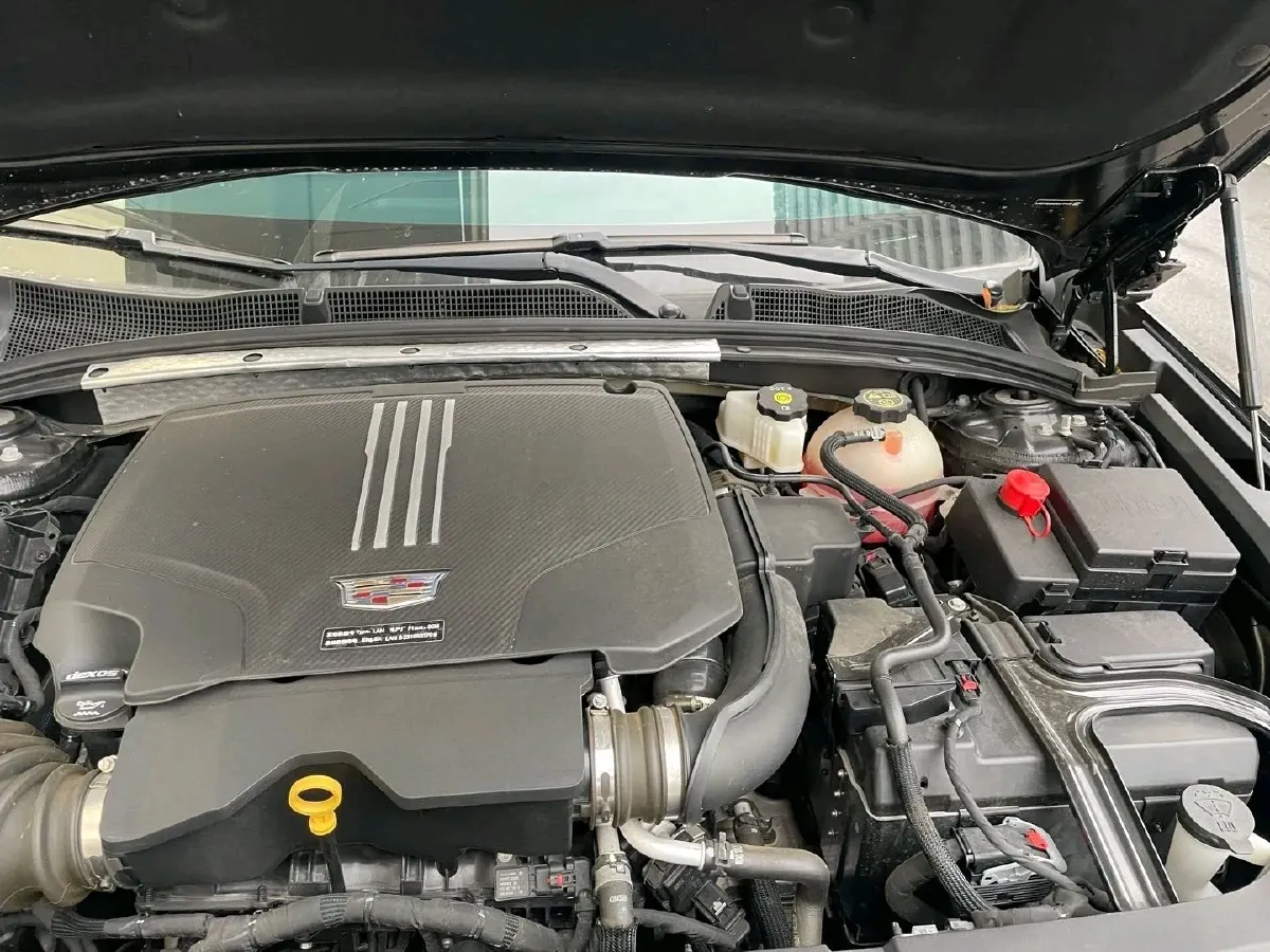 2023 Cadillac GT4 1.5T 211HP L4 9AT,autocango,china used car exporter,china ev exporter,chinese used car exporter,chinese used ev exporter