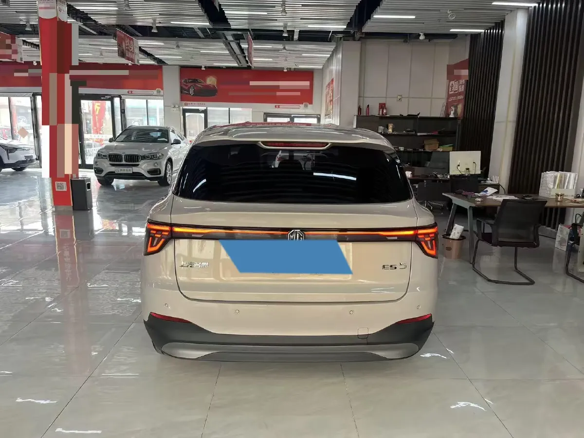 2025 MG MG ES5 BEV 62.2KWH,autocango,china used car exporter,china ev exporter,chinese used car exporter,chinese used ev exporter