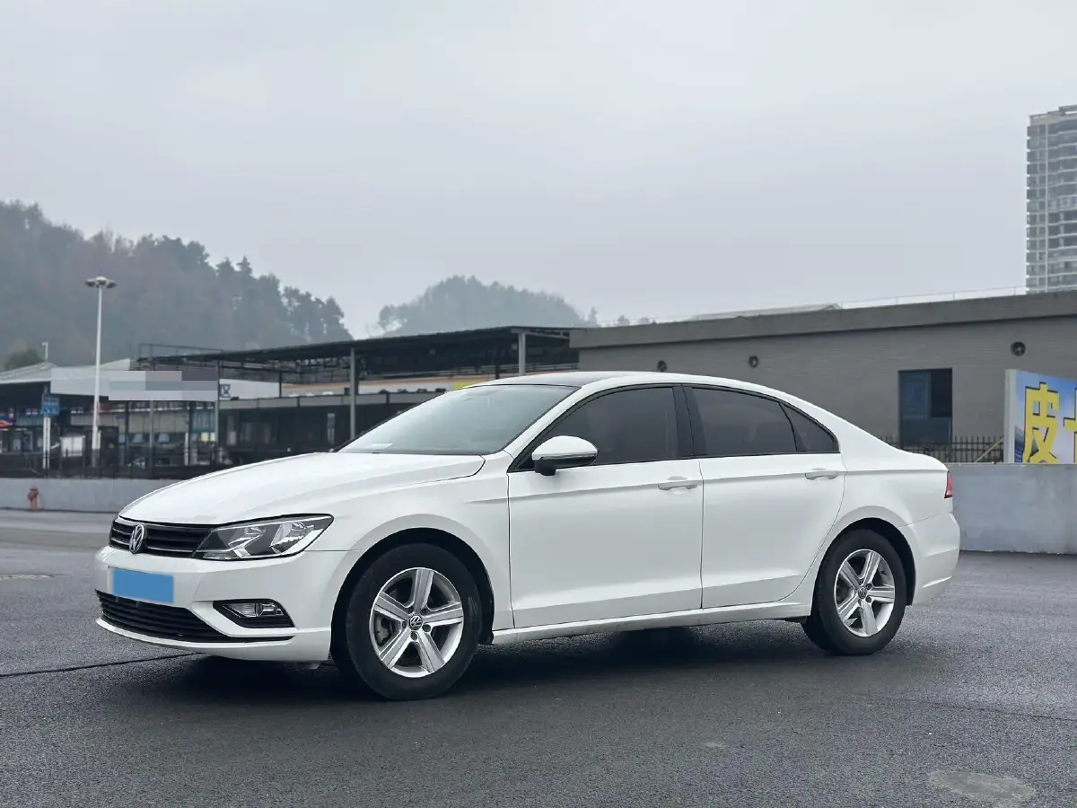 2018 Volkswagen Lamando 1.4T 131HP L4 7DCT