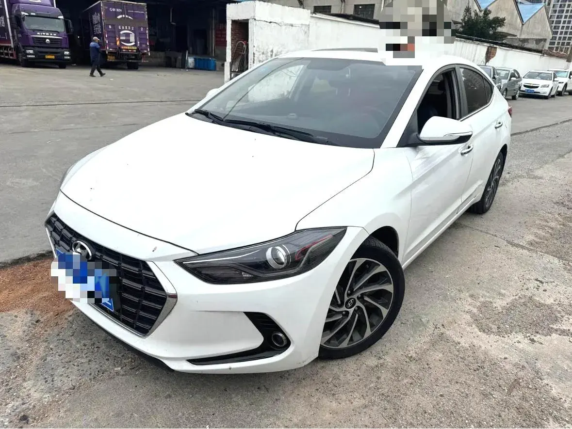 2019 Hyundai Elantra 1.5L 115HP L4 CVT