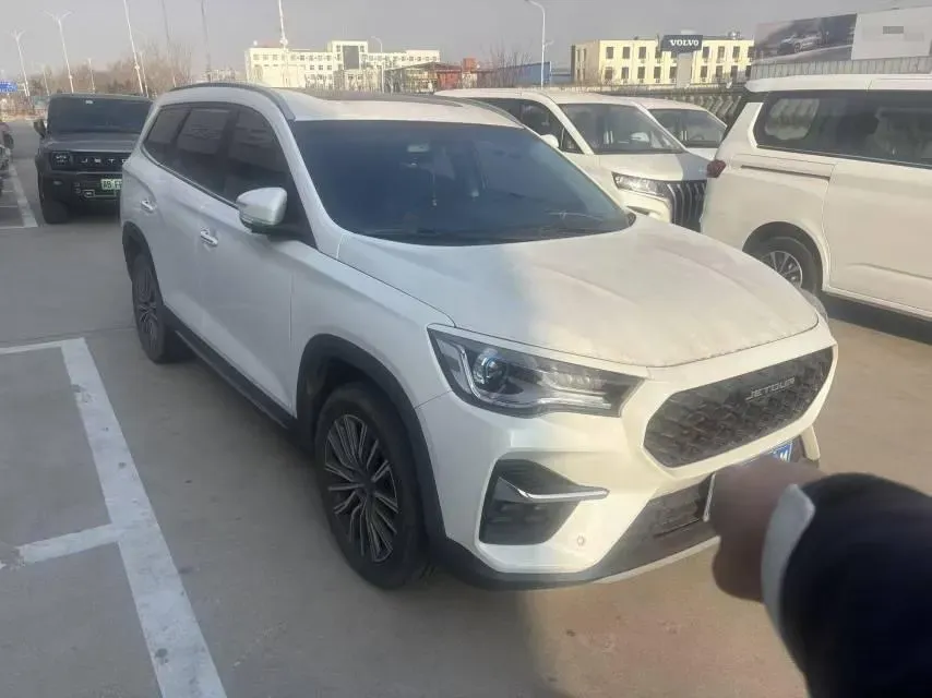 2024 Jetour X95 1.6T 197HP L4 7DCT,autocango,china used car exporter,china ev exporter,chinese used car exporter,chinese used ev exporter