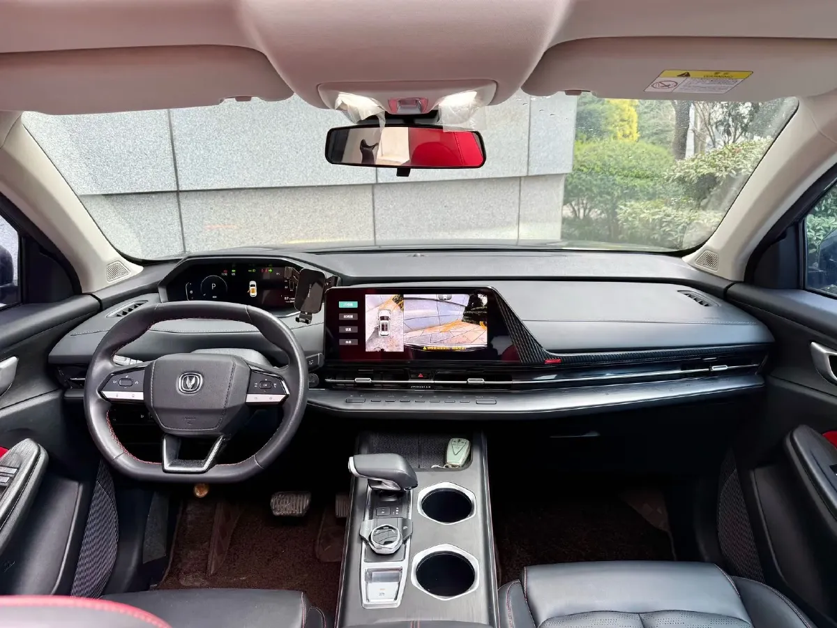 2022 ChangAn Oshan X7 Plus 1.5T 188HP L4 7DCT,autocango,china used car exporter,china ev exporter,chinese used car exporter,chinese used ev exporter