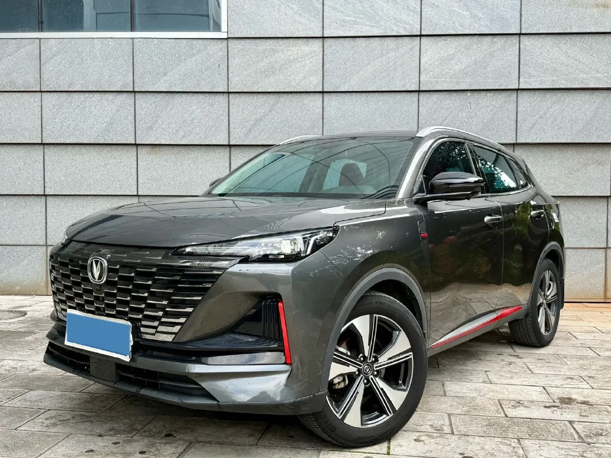 2022 ChangAn Oshan X7 Plus 1.5T 188HP L4 7DCT,autocango,china used car exporter,china ev exporter,chinese used car exporter,chinese used ev exporter