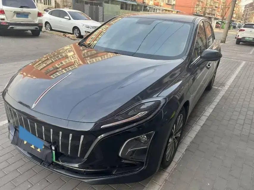 2022 HongQi E-QM5 BEV 54KWH