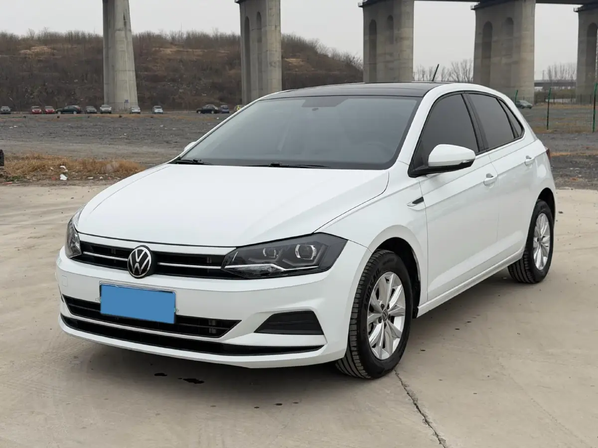 2023 Volkswagen Polo 1.5L 110HP L4 6AT