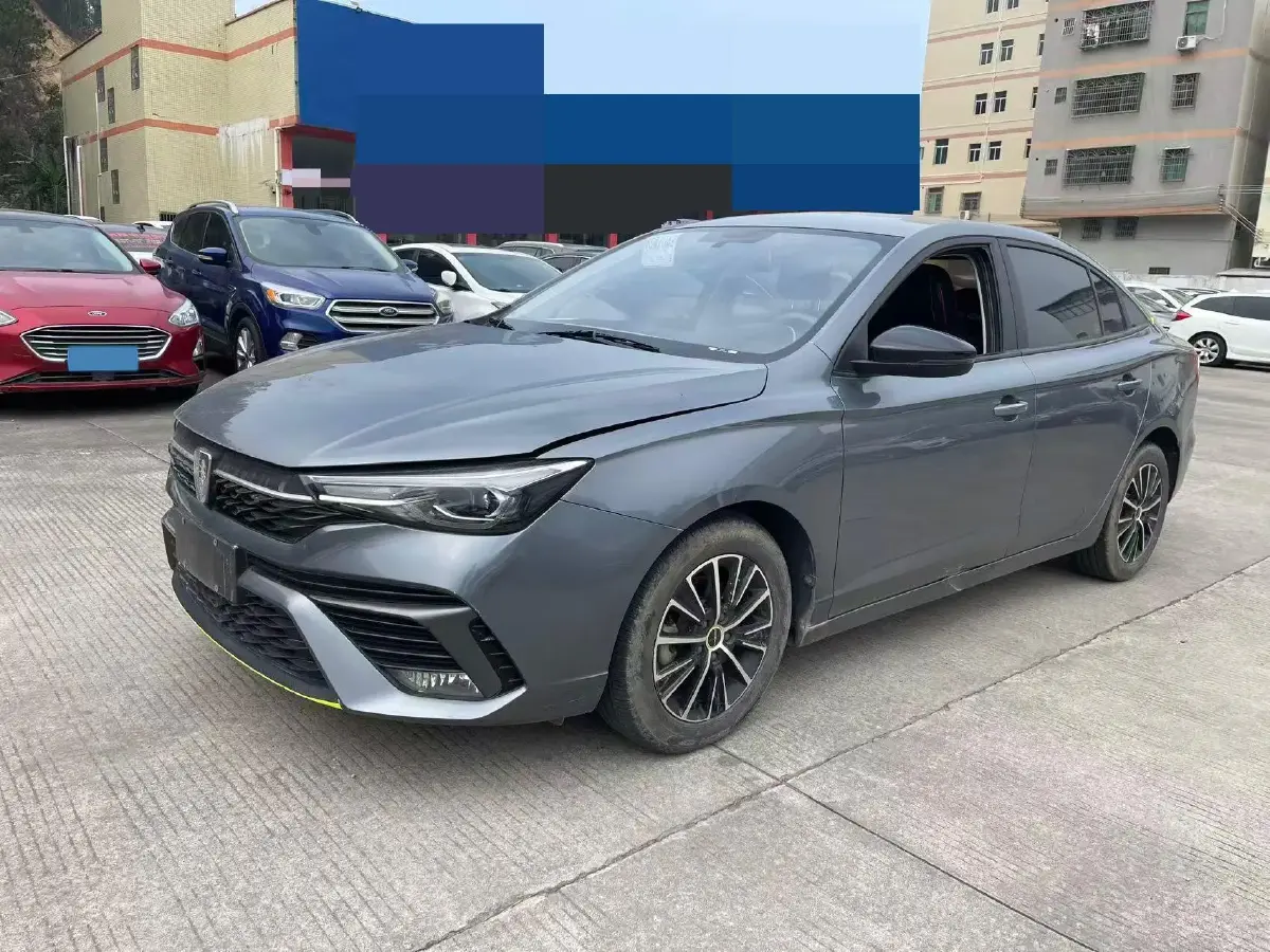 2021 Roewe i5 1.5L 120HP L4 CVT