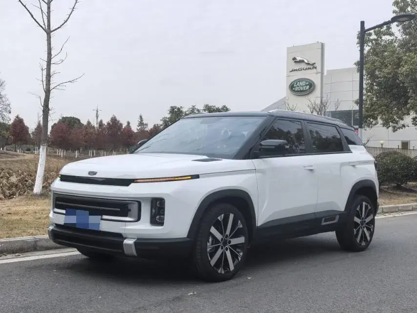 2023 Geely ICON 1.5T 181HP L4 7DCT