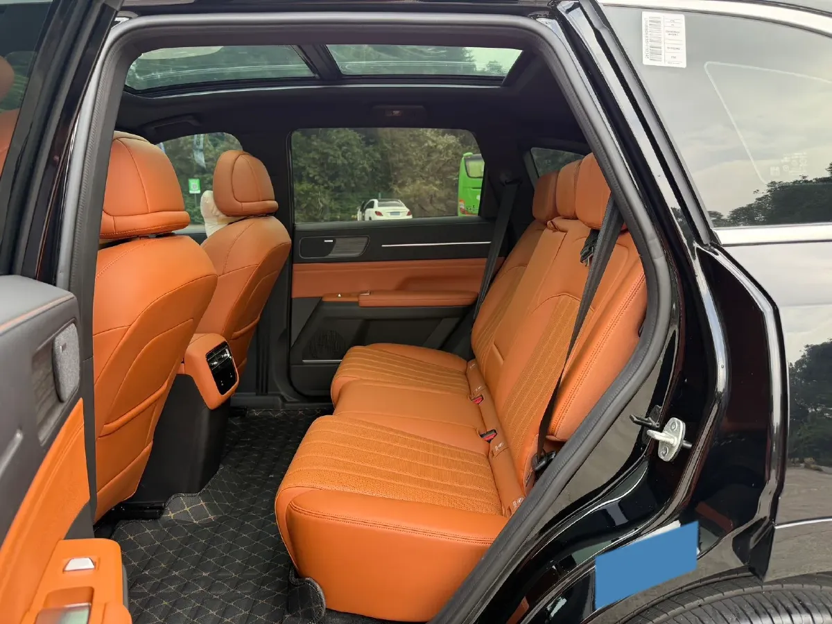 2025 Jetour ShanHai L7 PLUS 1.5T 156HP L4 1DHT PHEV,autocango,china used car exporter,china ev exporter,chinese used car exporter,chinese used ev exporter