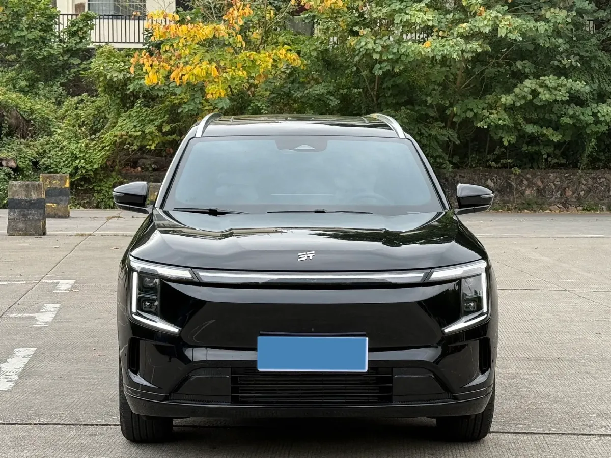 2025 Jetour ShanHai L7 PLUS 1.5T 156HP L4 1DHT PHEV,autocango,china used car exporter,china ev exporter,chinese used car exporter,chinese used ev exporter