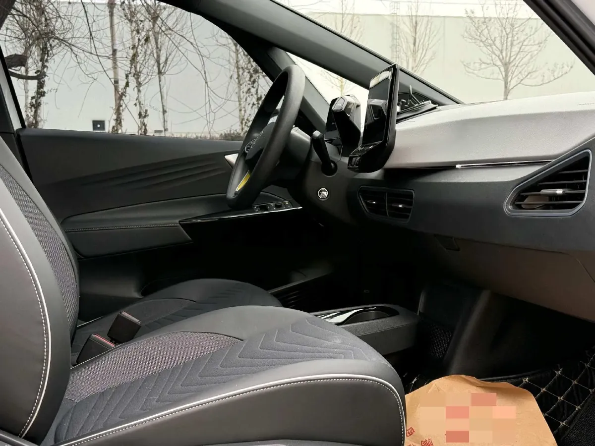 2023 DongFeng Forthing S60 EV BEV 54.6KWH,autocango,china used car exporter,china ev exporter,chinese used car exporter,chinese used ev exporter