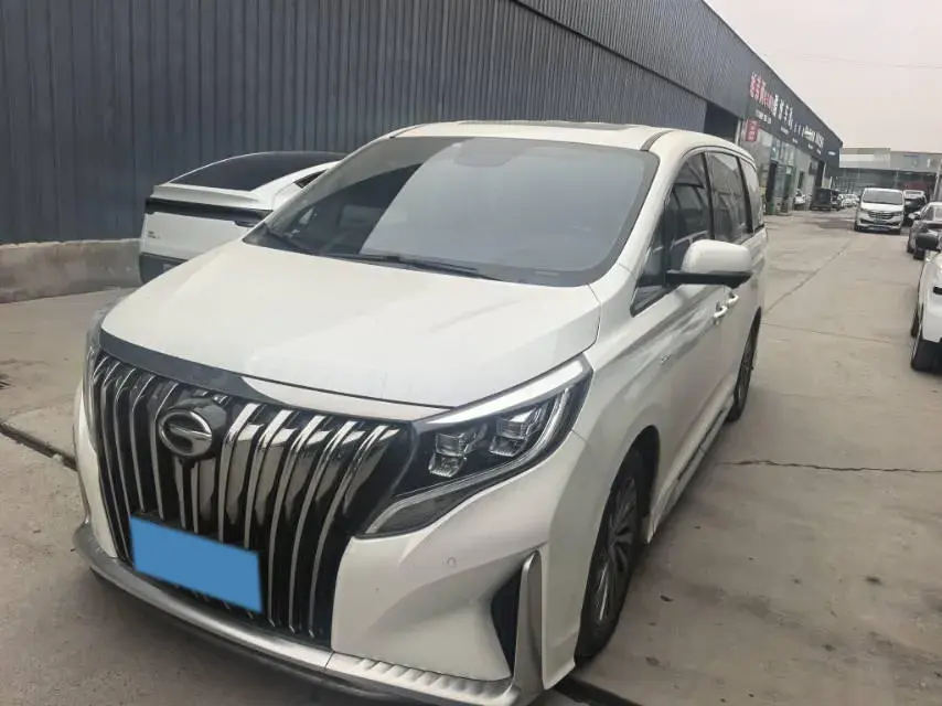 2021 GAC Trumpchi M8 2.0T 252HP L4 8AT