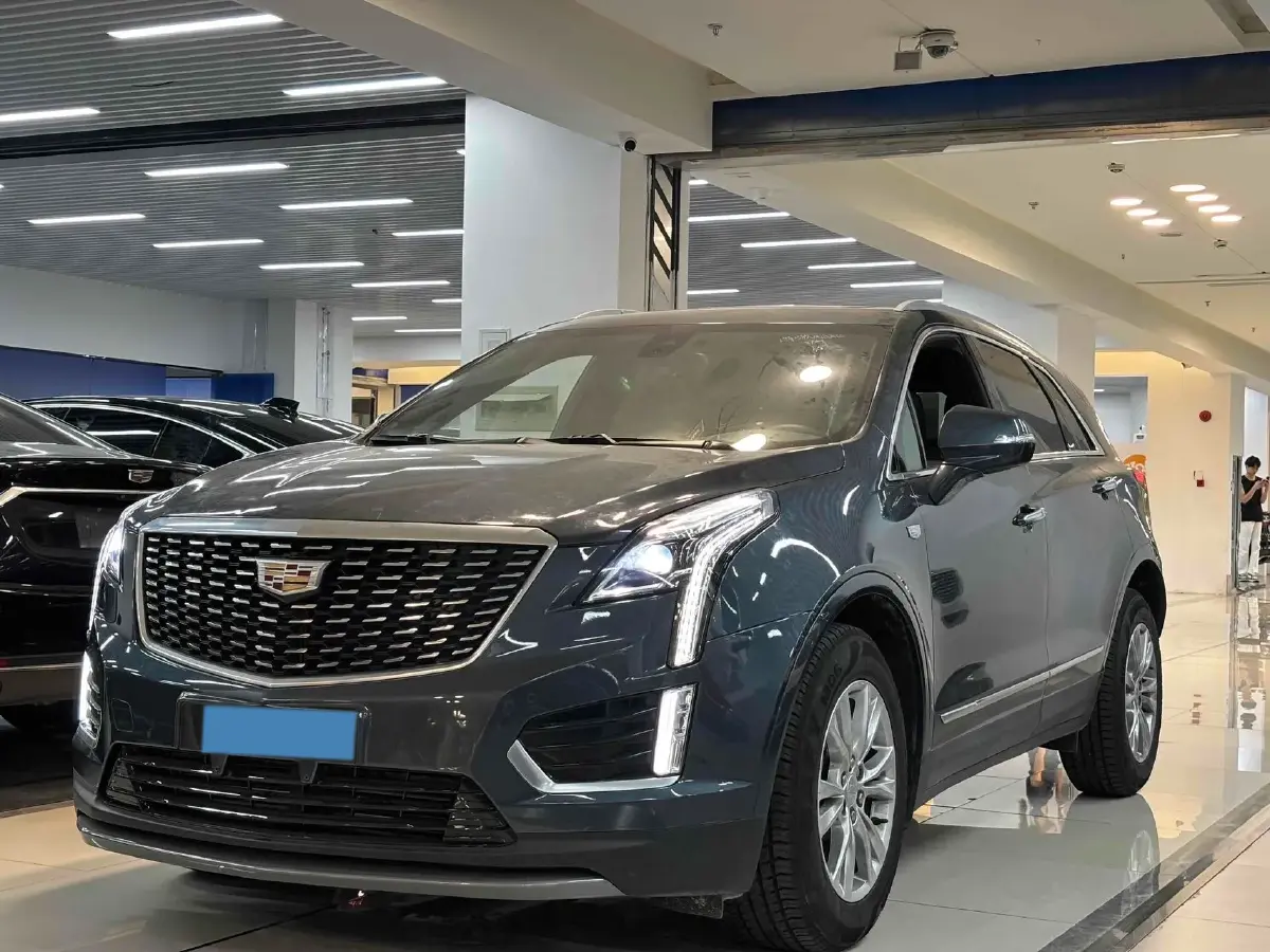 2023 Cadillac XT5 2.0T 237HP L4 9AT