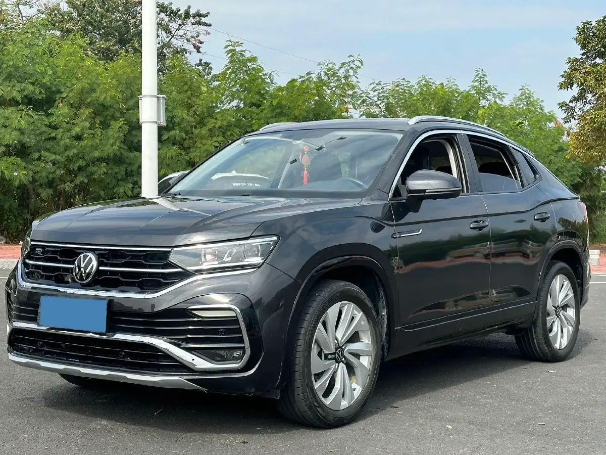 2020 Volkswagen Tayron X 2.0T 186HP L4 7DCT