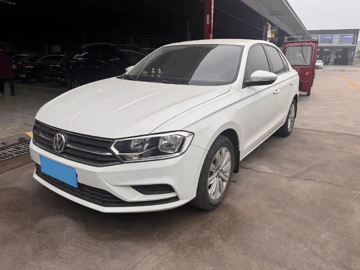 2019 Volkswagen Bora 1.5L 110HP L4 6AT