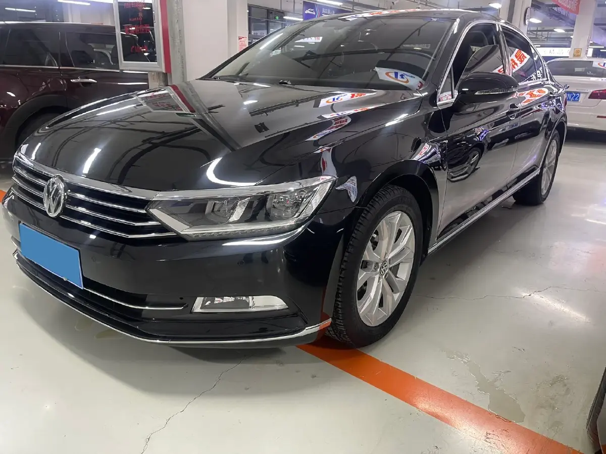 2019 Volkswagen Magotan 2.0T 186HP L4 7DCT