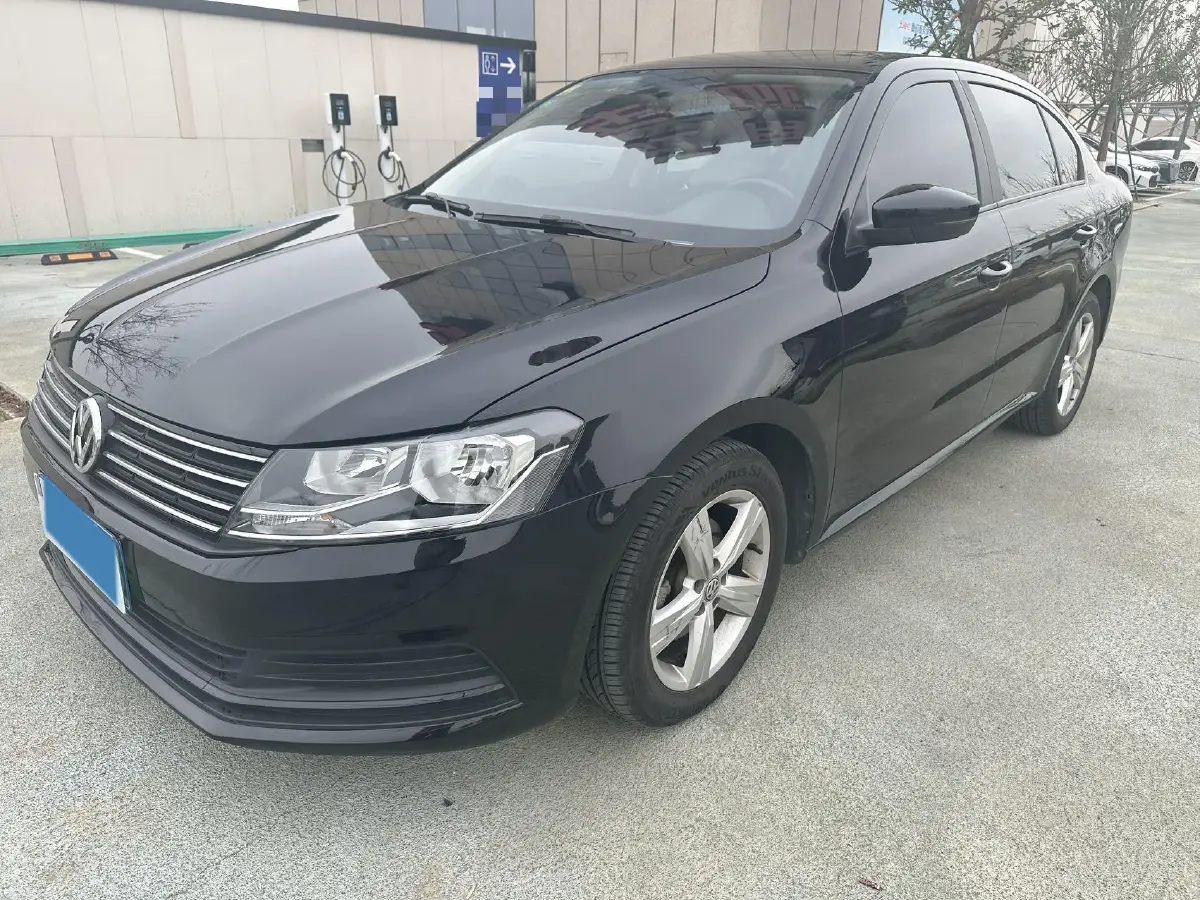 2017 Volkswagen Lavida 1.6L 110HP L4 6AT