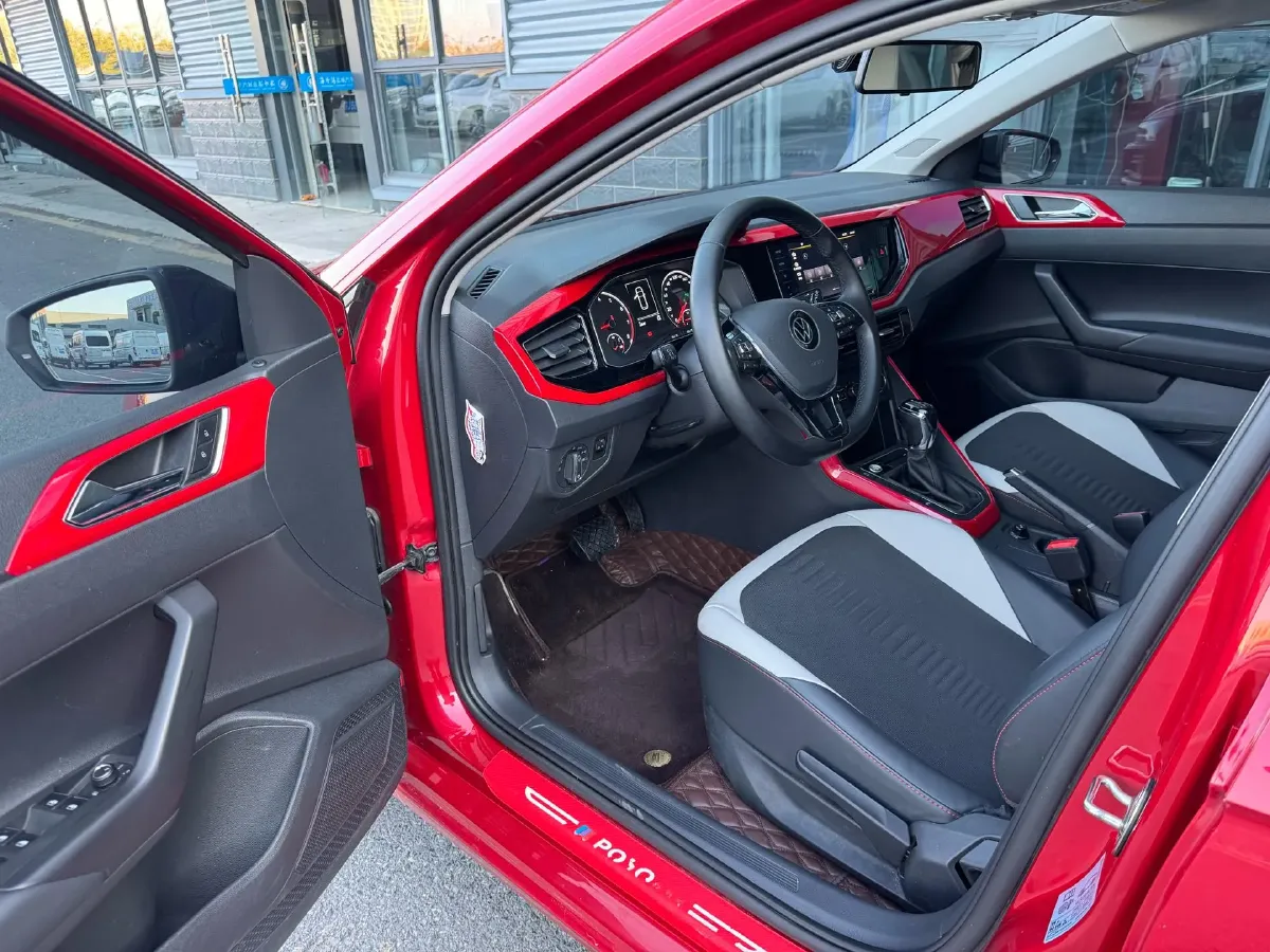 2021 DongFeng Aeolus AX7 1.6T 170HP L4 6AT,autocango,china used car exporter,china ev exporter,chinese used car exporter,chinese used ev exporter