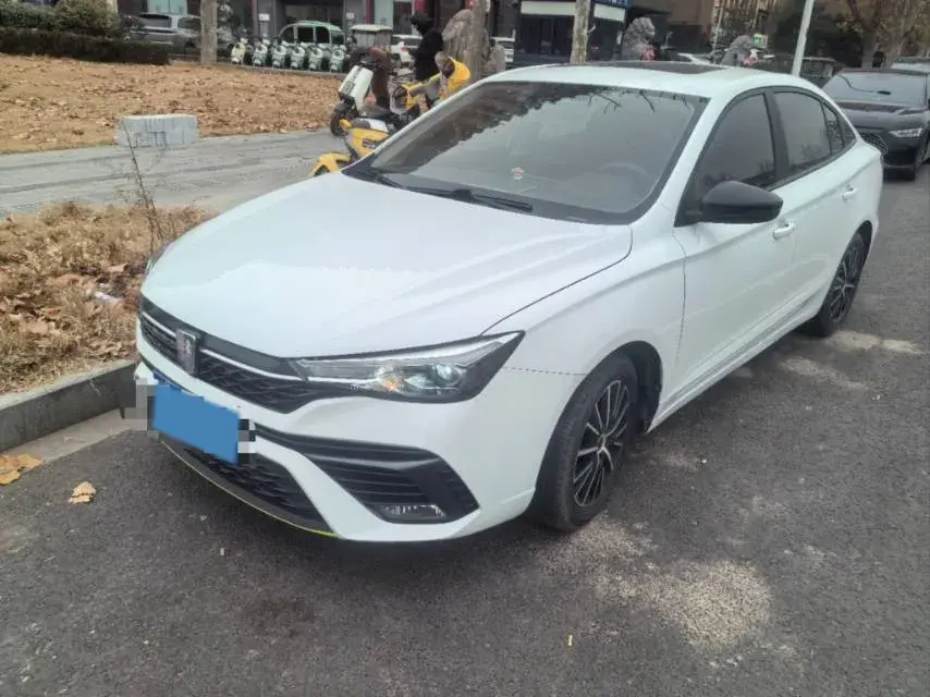2021 Roewe i5 1.5L 120HP L4 CVT