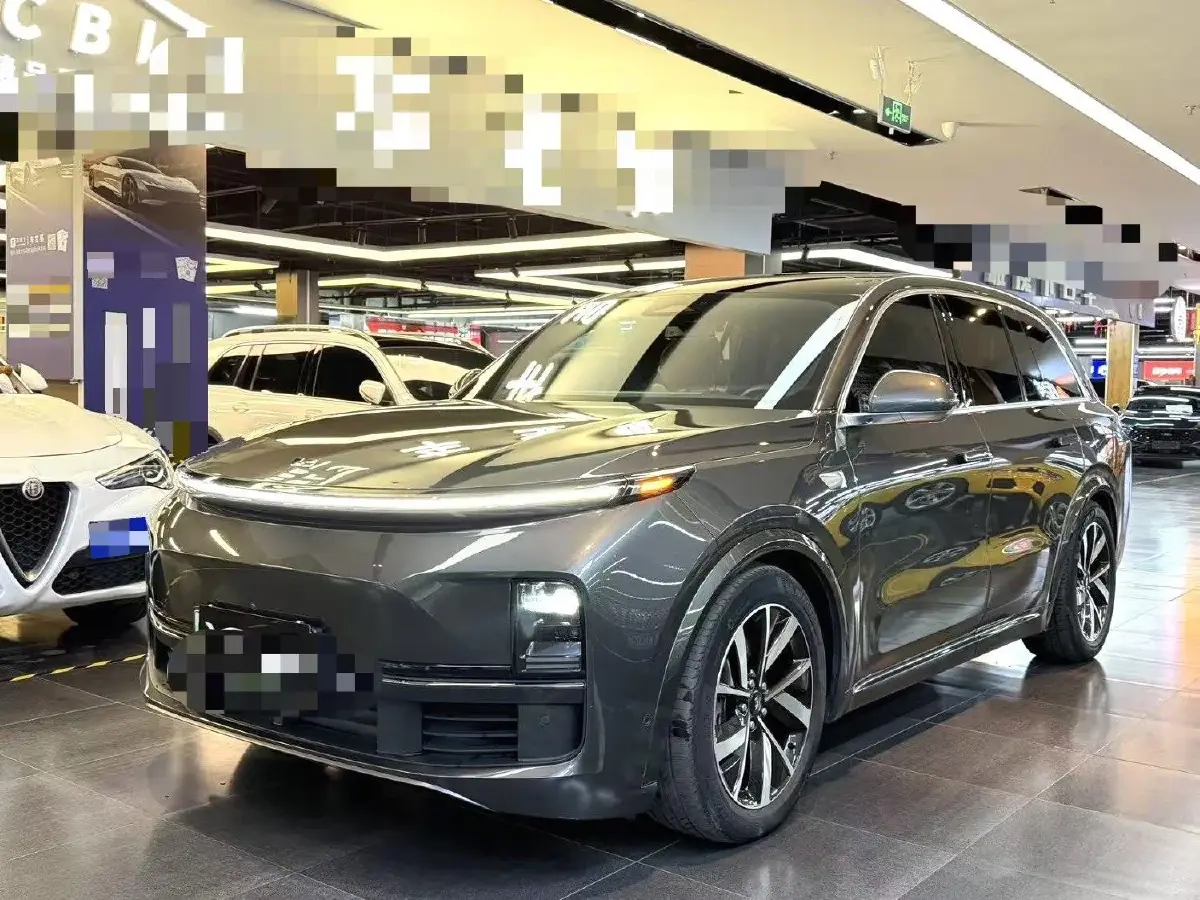 2023 Li L8 Range Extended 154HP REEV 40.9KWH