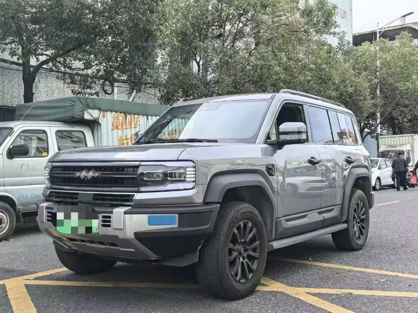 2023 Toyota Sienna 2.5L 189HP L4 E-CVT Hybrid