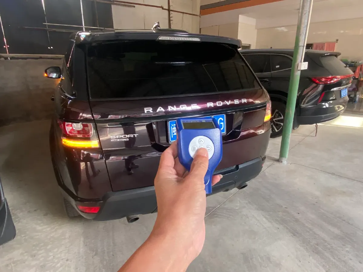 2016 GMC SAVANA 5.3L 305HP V8 4AT,autocango,china used car exporter,china ev exporter,chinese used car exporter,chinese used ev exporter