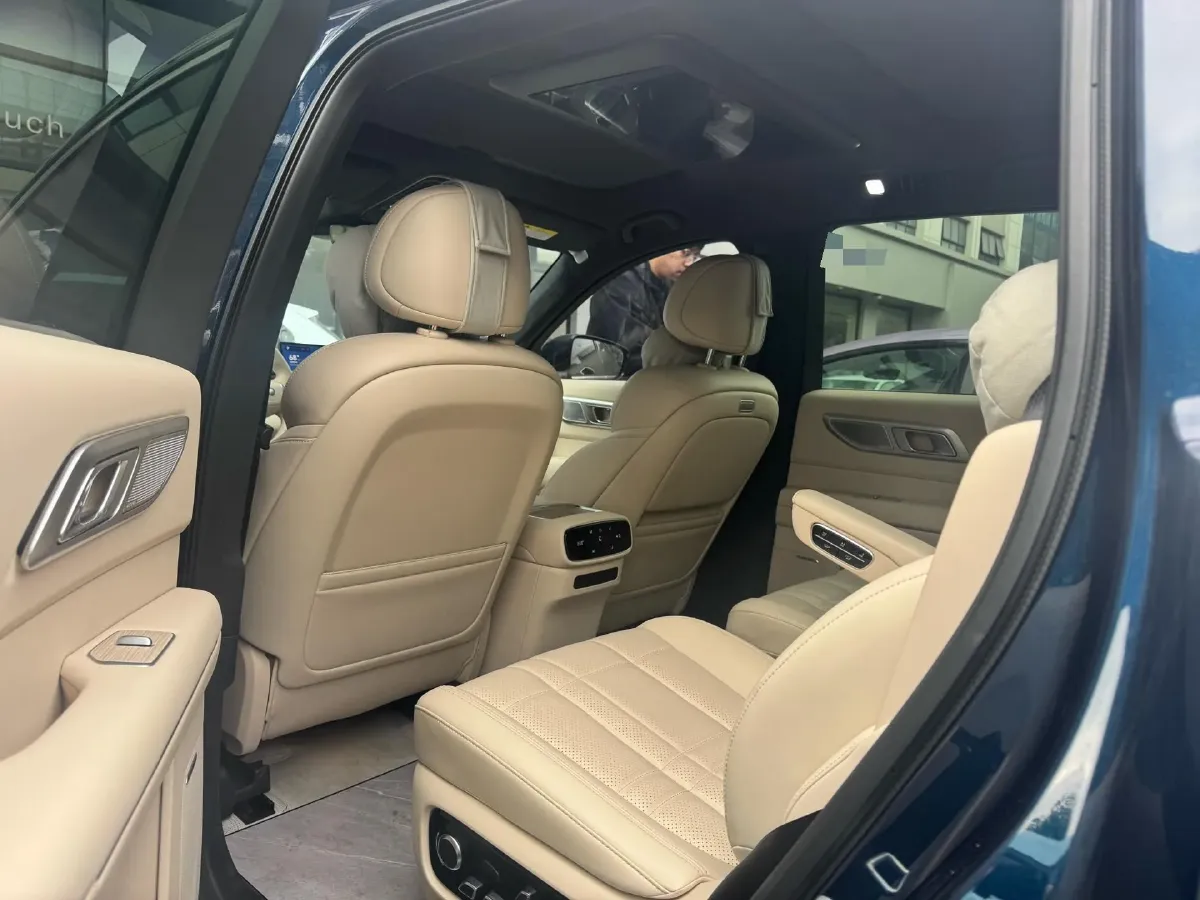 2025 Deepal S09 REEV 150HP REEV,autocango,china used car exporter,china ev exporter,chinese used car exporter,chinese used ev exporter