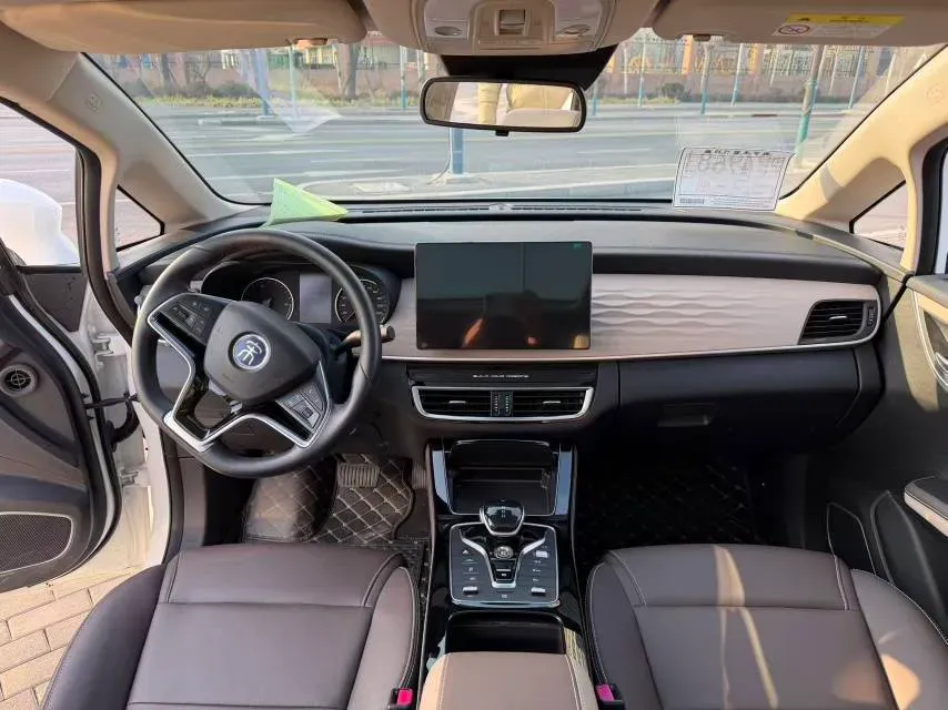 2022 Exceed LXC-DM 1.5T 156HP L4 3DHT PHEV 19.27KWH,autocango,china used car exporter,china ev exporter,chinese used car exporter,chinese used ev exporter