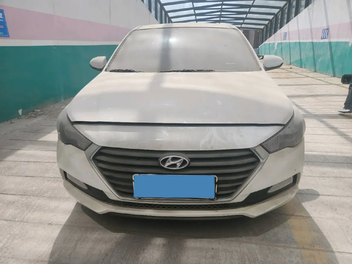 2017 Hyundai Verna RV 1.4L 100HP L4 6AT,autocango,china used car exporter,china ev exporter,chinese used car exporter,chinese used ev exporter