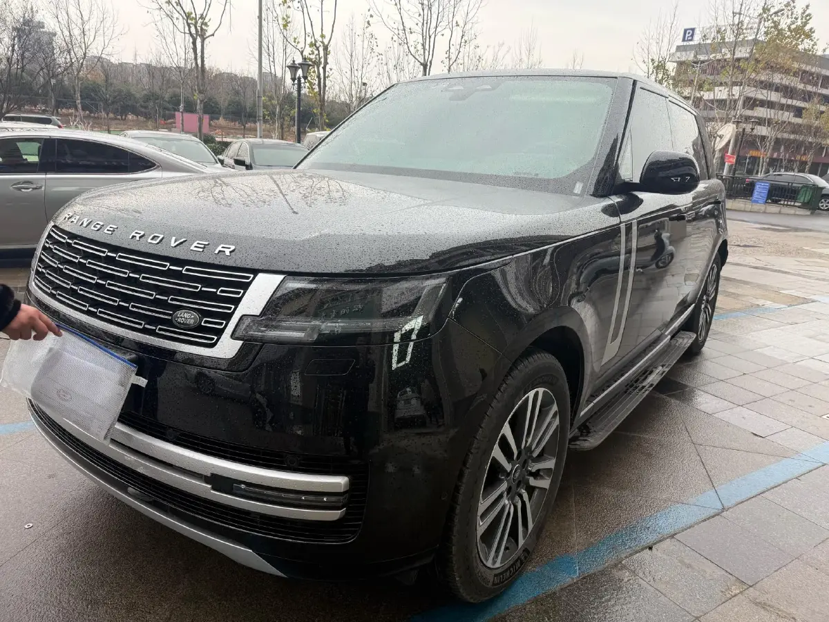 2023 Land Rover Range Rover 3.0T 400HP L6 8AT