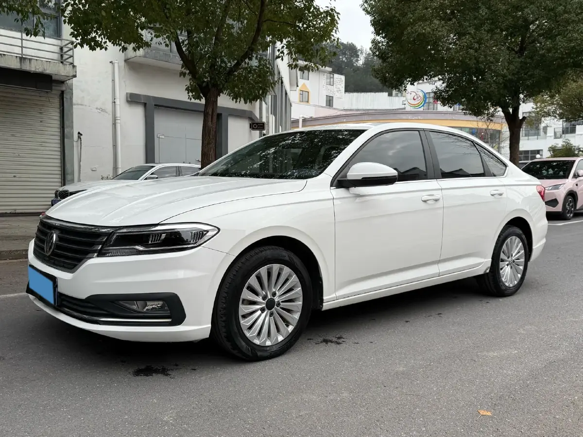 2019 Volkswagen Lavida 1.5L 113HP L4 6AT